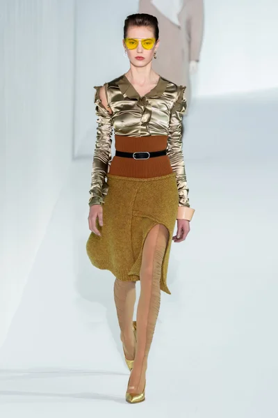 Look 31